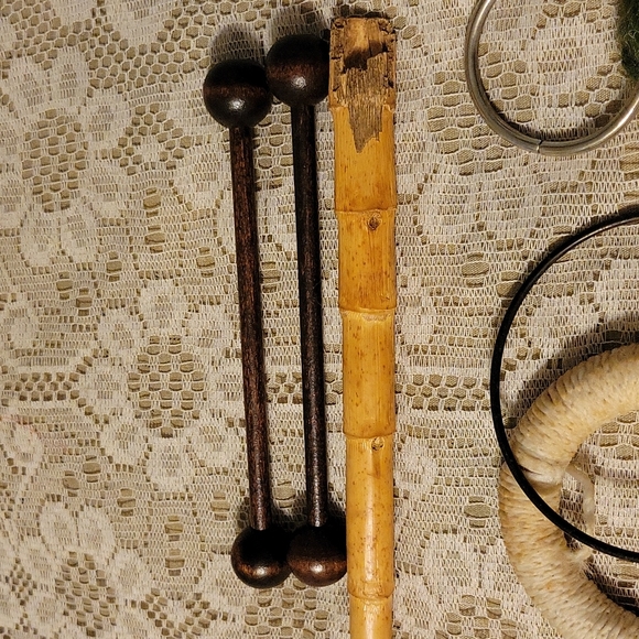 16 Piece Macrame/Weaving Craft Supplies - Picture 10 of 13